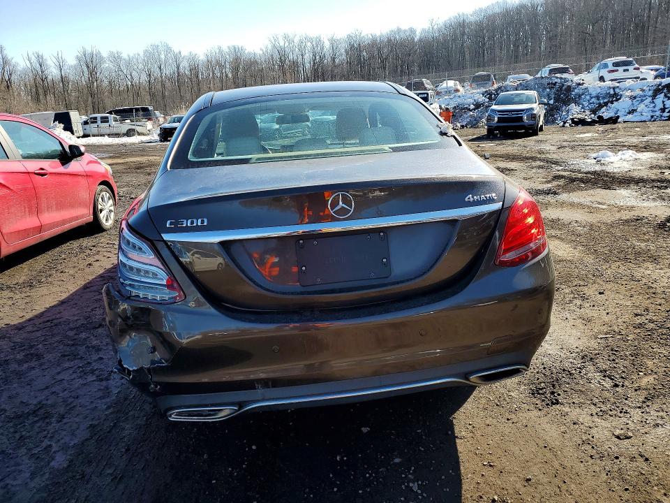 72729255 :رقم المزاد ، 55SWF4KB3FU028608 vin ، 2015 Mercedes-benz C مزاد بيع