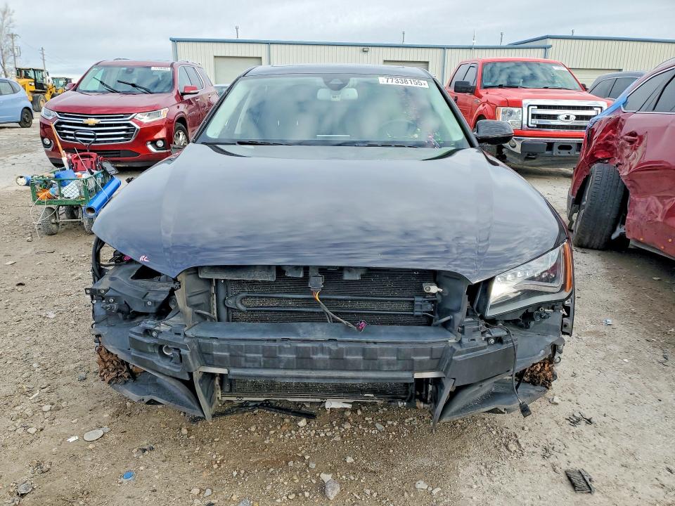 77338155 :رقم المزاد ، WAURMAFD5EN009702 vin ، 2014 Audi A8 مزاد بيع