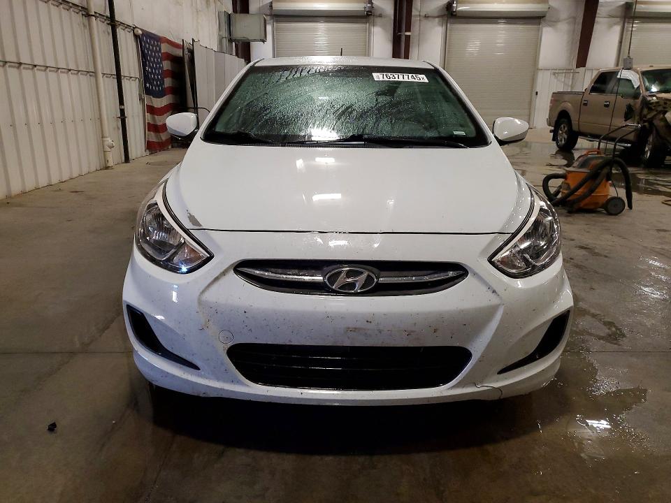 2017 Hyundai Accent მანქანა იყიდება აუქციონზე, vin: KMHCT5AE3HU363209, აუქციონის ნომერი: 76377745