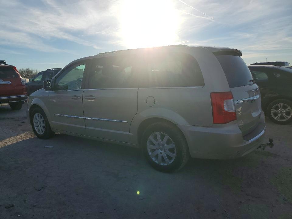 76173965 :رقم المزاد ، 2C4RC1BG6FR739628 vin ، 2015 Chrysler Town & Country مزاد بيع