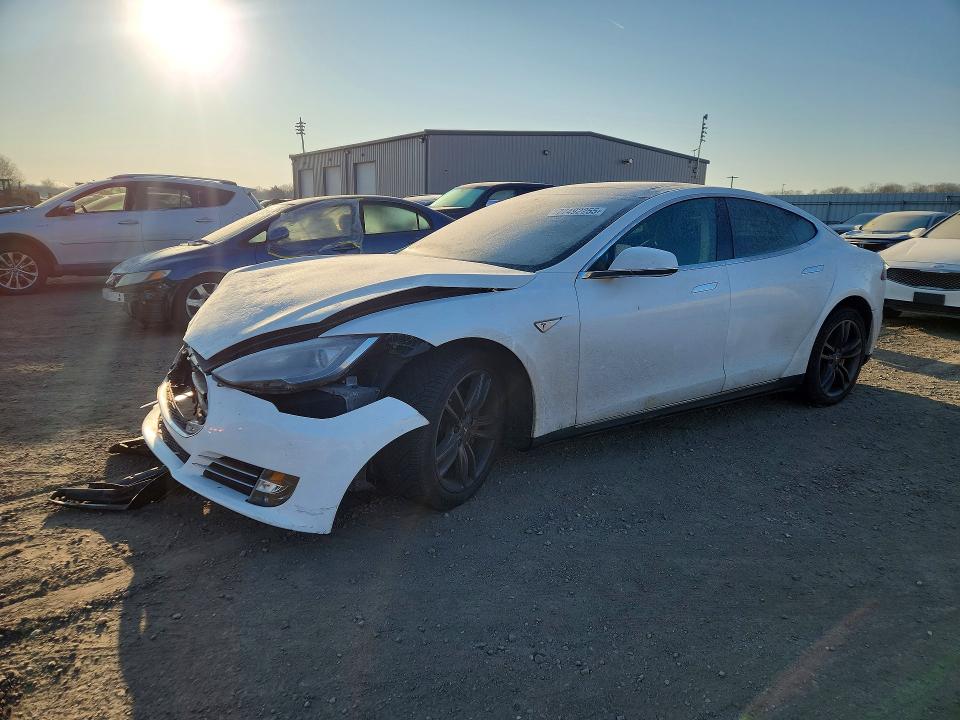 Auction sale of the 2013 Tesla Model S, vin: 5YJSA1CP9DFP03351, lot number: 77492255