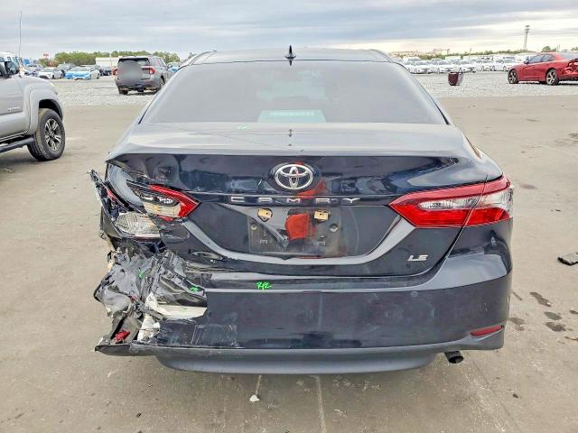 Продаж на аукціоні авто 2021 Toyota Camry, vin: 4T1C11AK6MU581627, номер лоту: 50733886