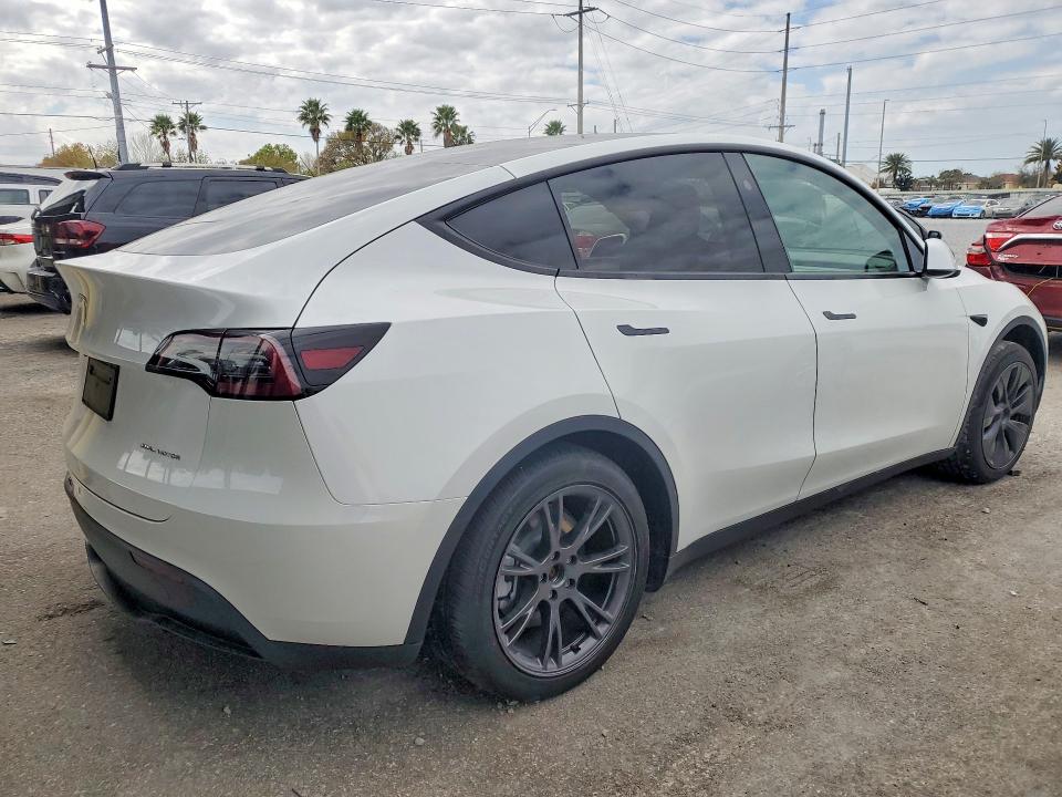 Aukcja sprzedaży 2025 Tesla Model Y, vin: 7SAYGAEE2SF299054, numer aukcji: 79189235