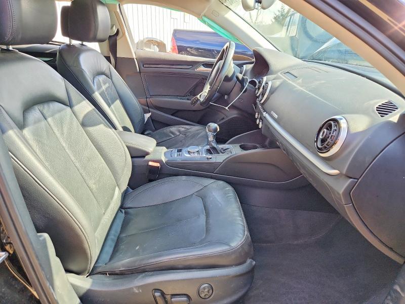 Продажа на аукционе авто 2015 Audi A3, vin: WAUEFGFF1F1058305, номер лота: 77003515