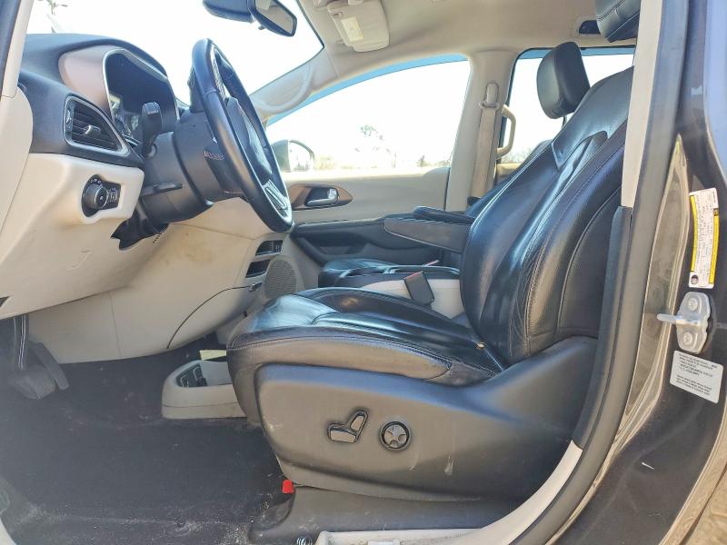 77528895 :رقم المزاد ، 2C4RC1BG8HR788364 vin ، 2017 Chrysler Pacifica مزاد بيع