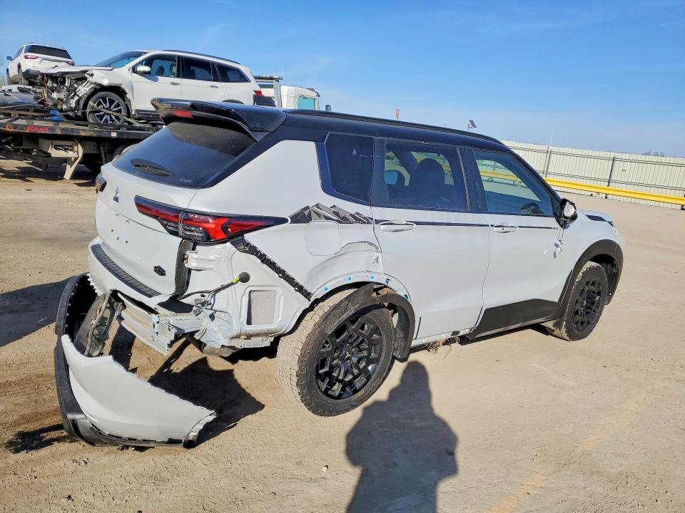 Aukcja sprzedaży 2025 Mitsubishi Outlander, vin: JA4J4VA83SZ039880, numer aukcji: 77787405