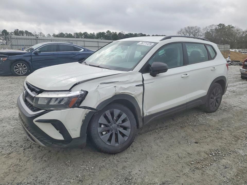 2022 Volkswagen Taos მანქანა იყიდება აუქციონზე, vin: 3VVCX7B25NM050432, აუქციონის ნომერი: 76771125