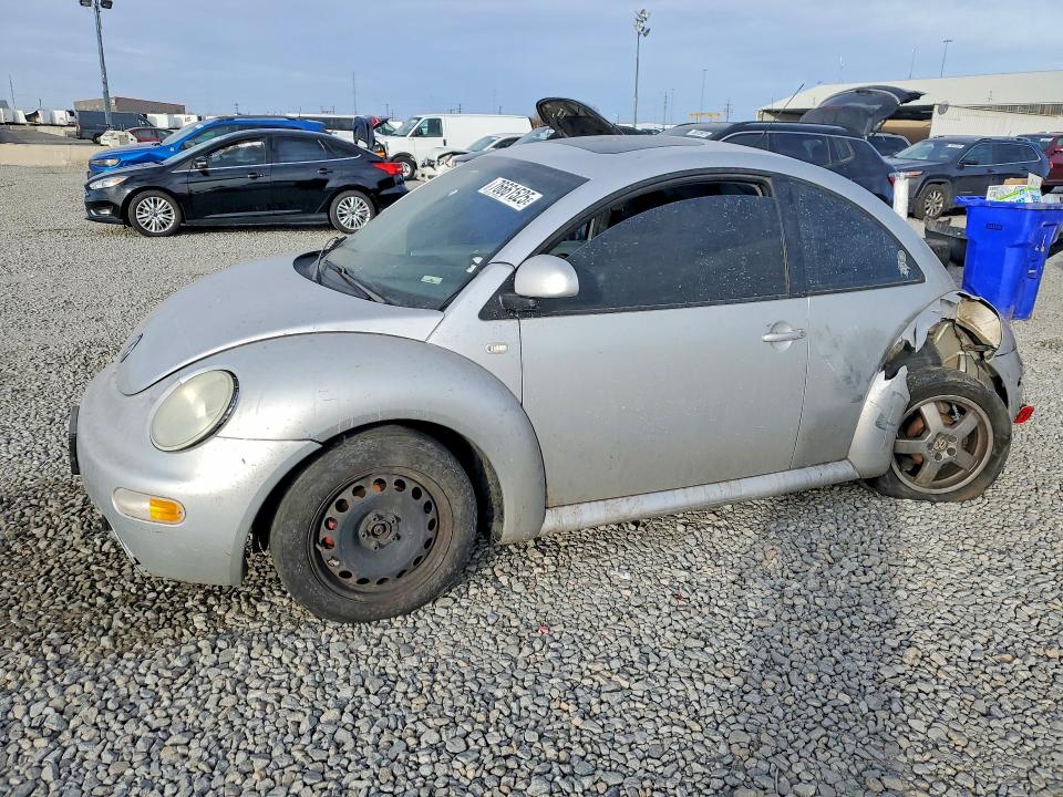 76661525 :رقم المزاد ، 3VWCA21C5YM473963 vin ، 2000 Volkswagen New Beetle مزاد بيع