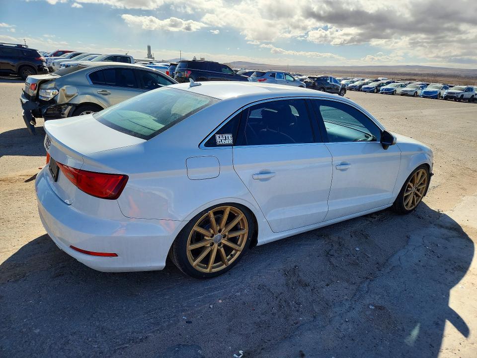 Продаж на аукціоні авто 2015 Audi A3, vin: WAUACGFF9F1064005, номер лоту: 78168045