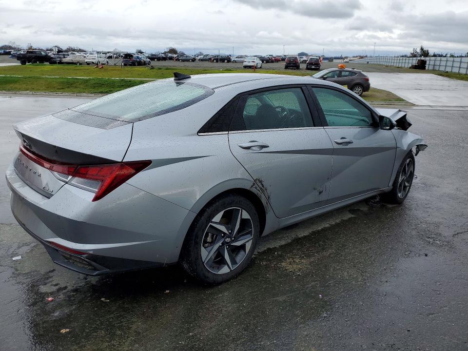 78135945 :رقم المزاد ، 5NPLP4AG3NH083705 vin ، 2022 Hyundai Elantra مزاد بيع