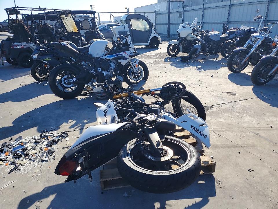 Продаж на аукціоні авто 2019 Yamaha Yzfr3, vin: MH3RH18Y6KK001288, номер лоту: 47693486