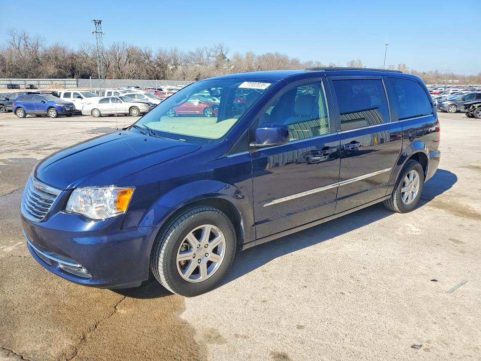 2012 Chrysler Town & Cou მანქანა იყიდება აუქციონზე, vin: 2C4RC1BG2CR233077, აუქციონის ნომერი: 77002035
