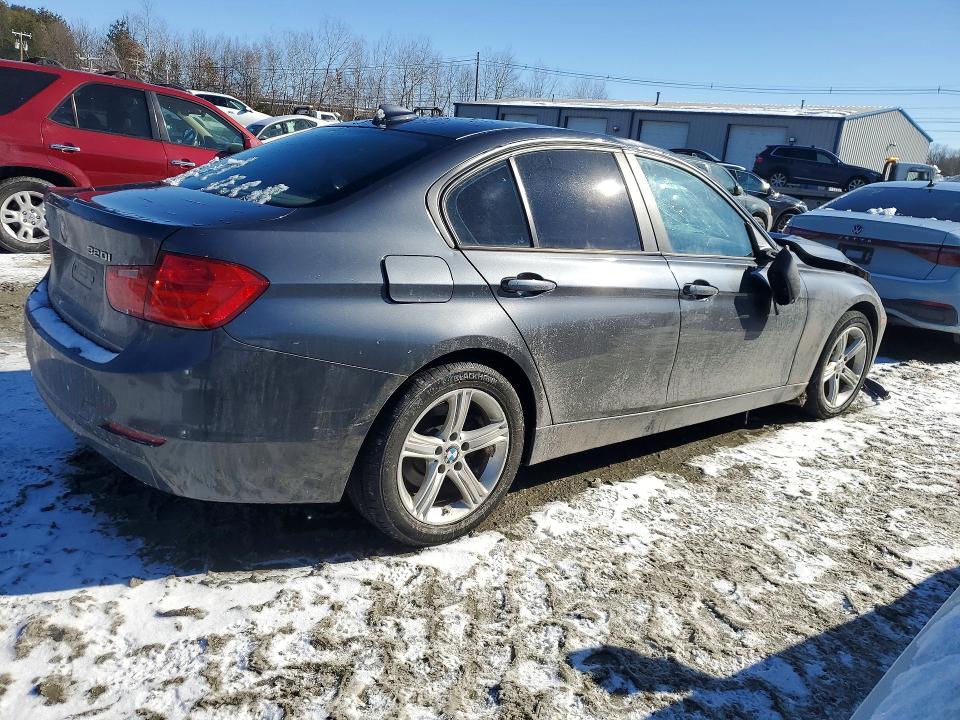 77184945 :رقم المزاد ، WBA3C3C52FP663614 vin ، 2015 Bmw 320 مزاد بيع