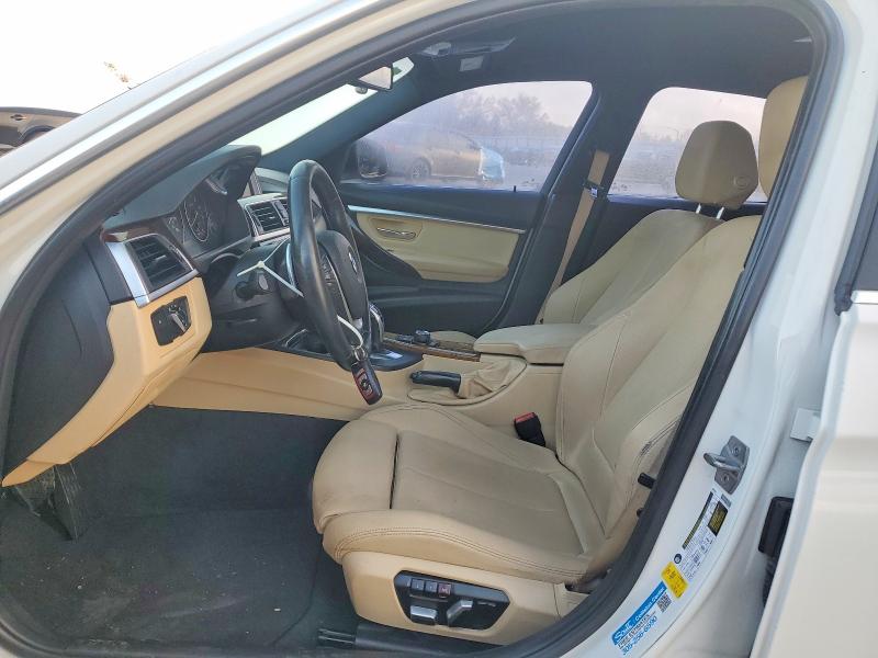 78383435 :رقم المزاد ، WBA8B9G51JNU96169 vin ، 2018 Bmw 330 مزاد بيع