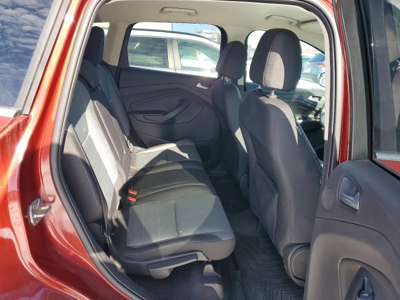 2015 Ford Escape მანქანა იყიდება აუქციონზე, vin: 1FMCU9G90FUC84110, აუქციონის ნომერი: 77281055