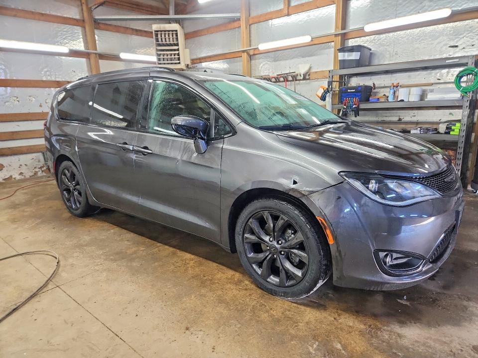 Продаж на аукціоні авто 2018 Chrysler Pacifica, vin: 2C4RC1BG0JR235195, номер лоту: 78066625