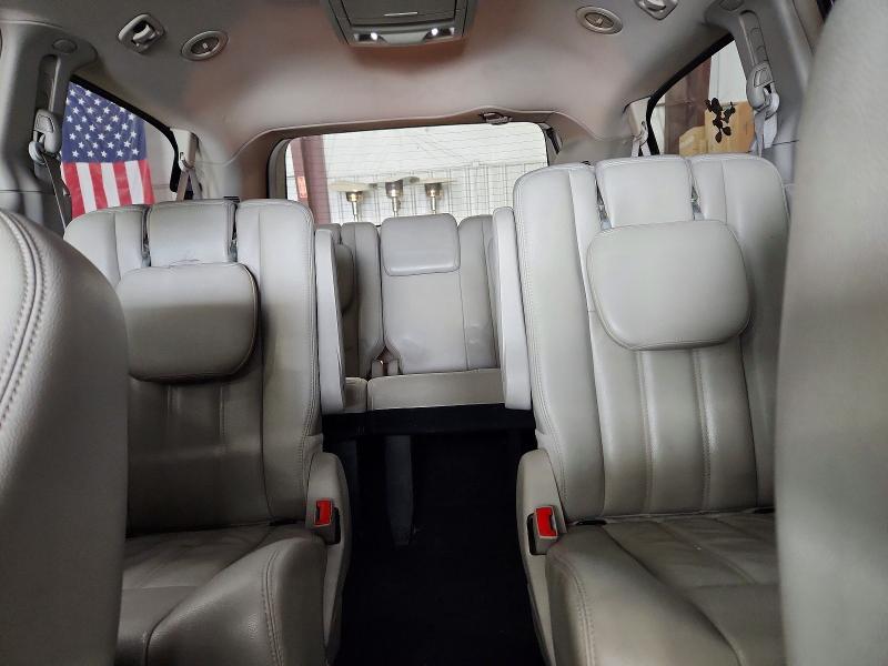 Auction sale of the 2013 Chrysler Town & Country, vin: 2C4RC1BG3DR518890, lot number: 78223515