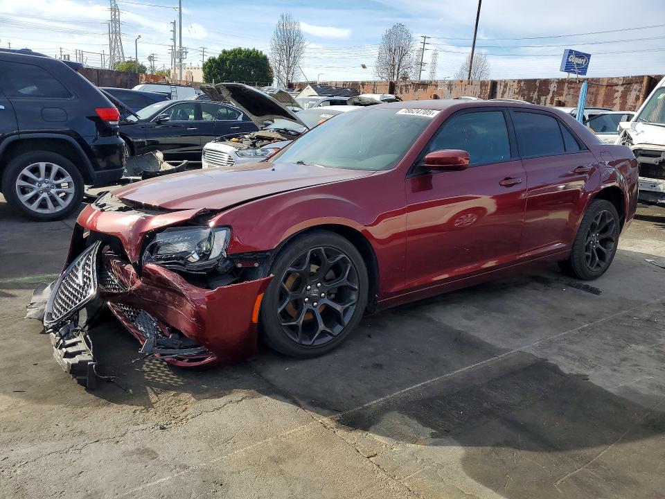 Продажа на аукционе авто 2019 Chrysler 300, vin: 2C3CCABG0KH601061, номер лота: 78624705