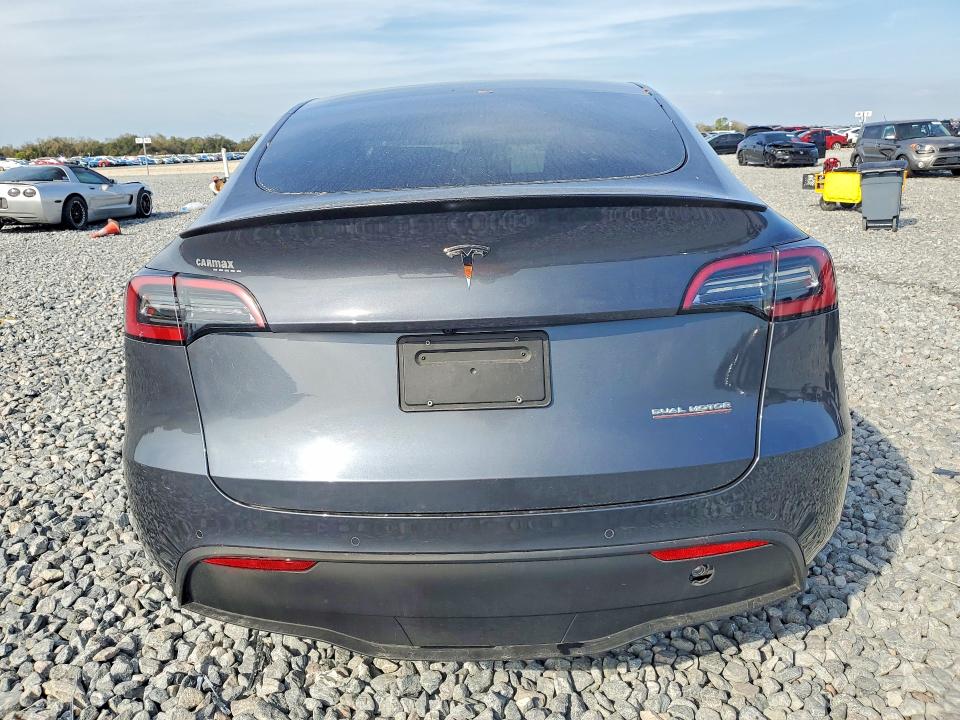 76728055 :رقم المزاد ، 7SAYGDEF9NF452012 vin ، 2022 Tesla Model Y مزاد بيع