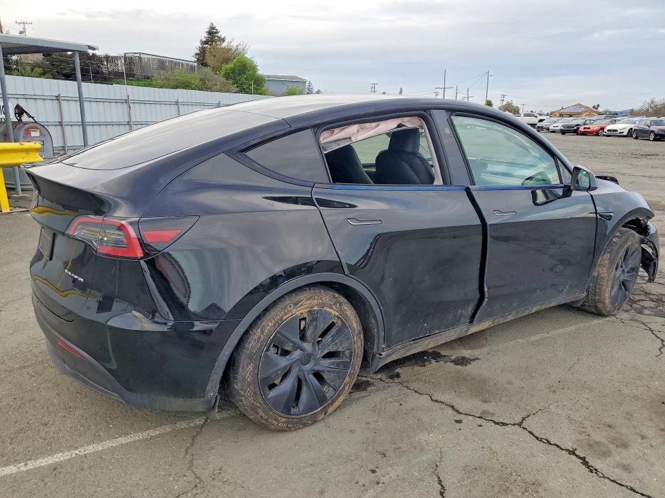 Продажа на аукционе авто 2024 Tesla Model Y, vin: 7SAYGAEE2RF121459, номер лота: 78447465