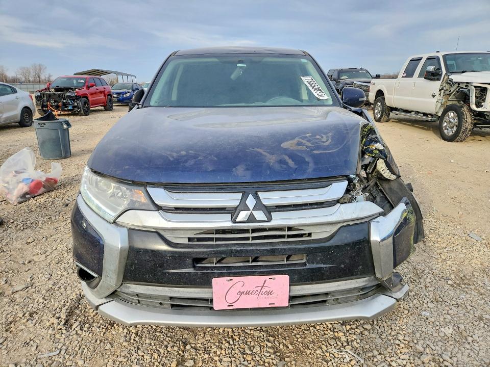 2017 Mitsubishi Outlander მანქანა იყიდება აუქციონზე, vin: JA4AD3A33HZ048046, აუქციონის ნომერი: 78853835