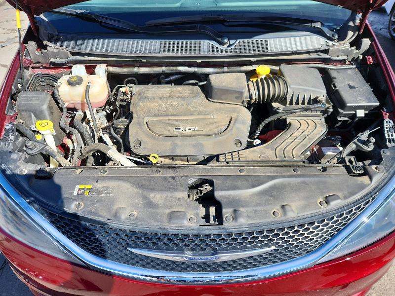 77687745 :رقم المزاد ، 2C4RC1DG9HR515687 vin ، 2017 Chrysler Pacifica مزاد بيع