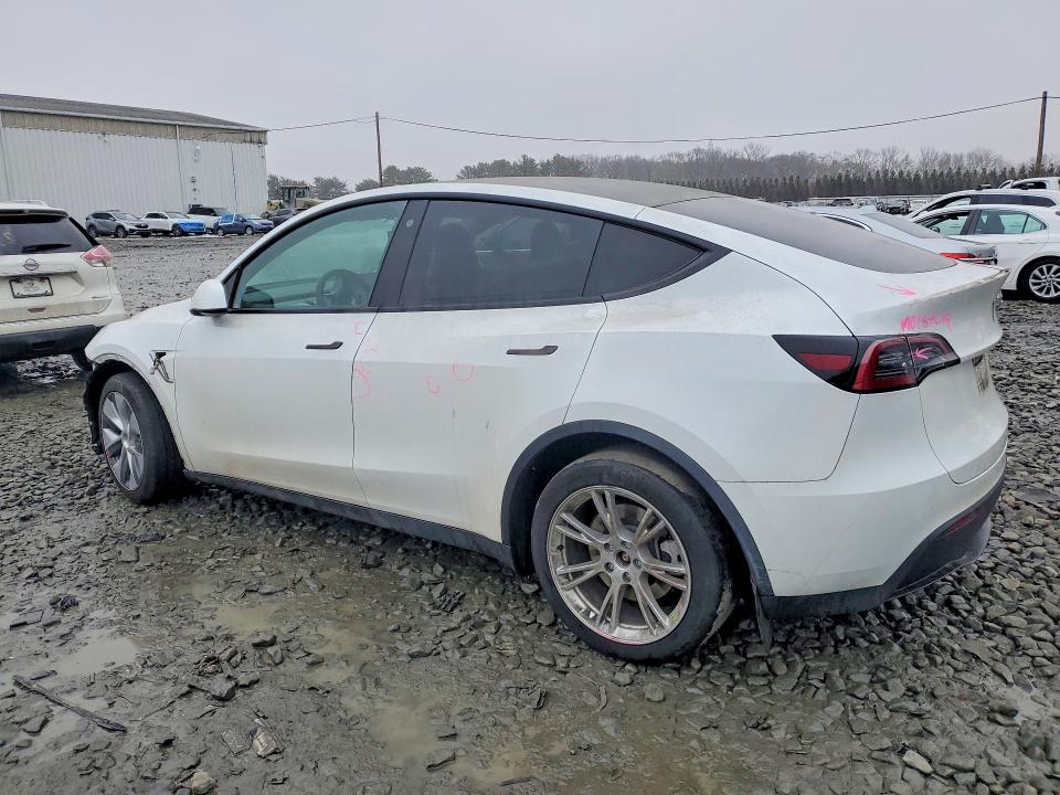 76759335 :رقم المزاد ، 7SAYGDEE8PA093243 vin ، 2023 Tesla Model Y مزاد بيع