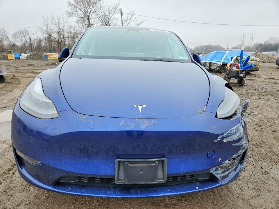 77577855 :رقم المزاد ، 7SAYGDEE9PF826631 vin ، 2023 Tesla Model Y مزاد بيع