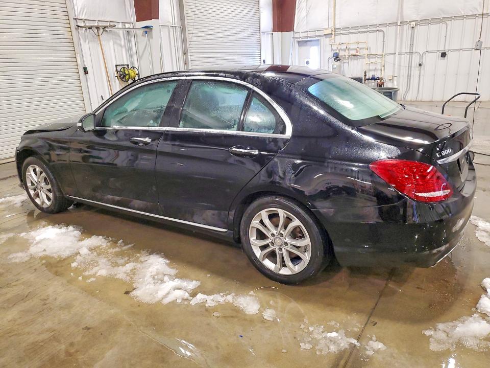Продажа на аукционе авто 2015 Mercedes-benz C, vin: 55SWF4KB7FU068397, номер лота: 77975045