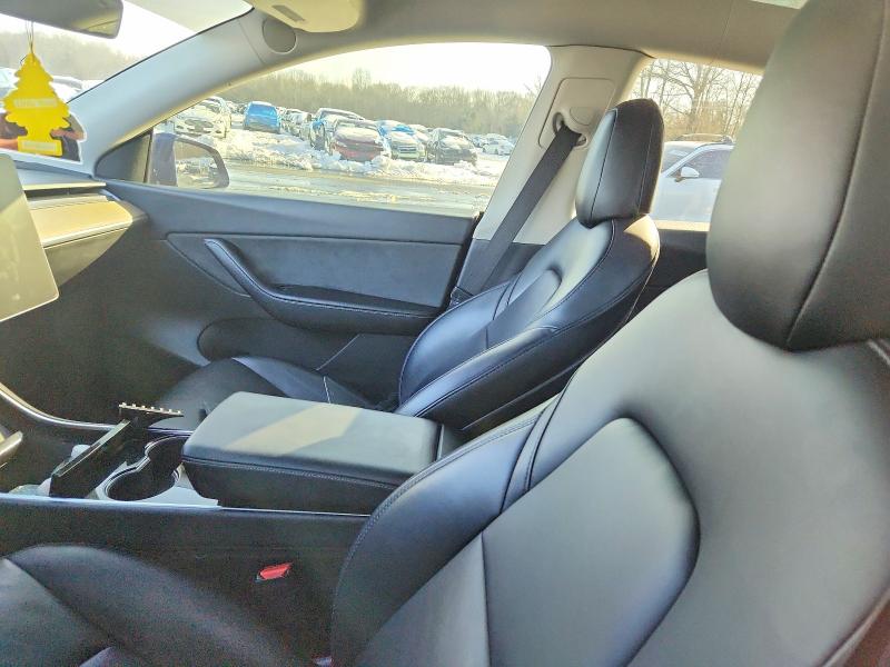 Продажа на аукционе авто 2021 Tesla Model Y, vin: 5YJYGDEE3MF069895, номер лота: 75678745