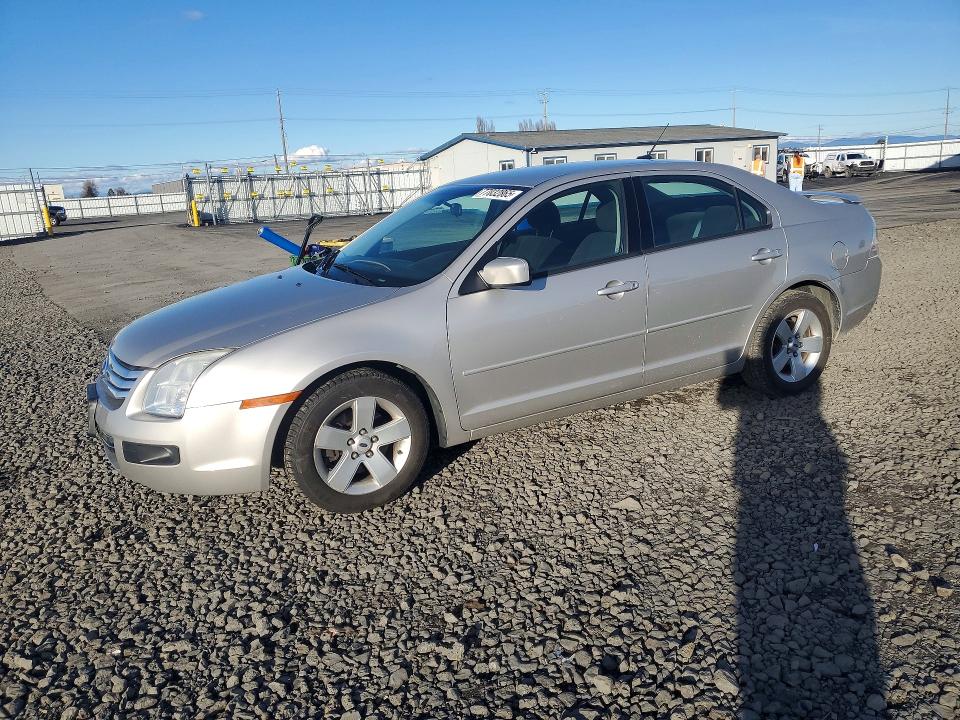 77032865 :رقم المزاد ، 3FAHP07107R281407 vin ، 2007 Ford Fusion مزاد بيع