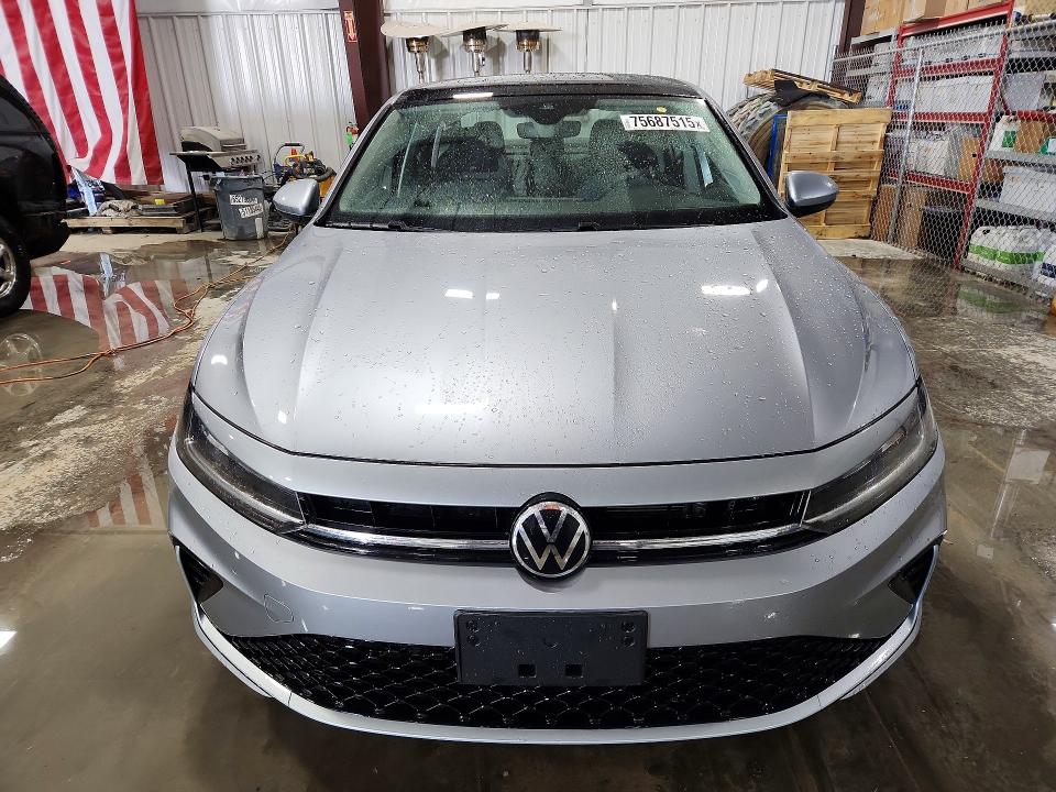 75687515 :رقم المزاد ، 3VW7X7BU5SM034824 vin ، 2025 Volkswagen Jetta مزاد بيع
