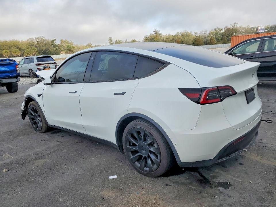 78134415 :رقم المزاد ، 5YJYGDEE6LF046285 vin ، 2020 Tesla Model Y مزاد بيع