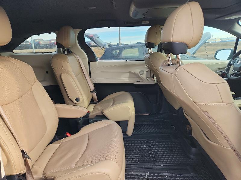 Продажа на аукционе авто 2023 Toyota Sienna, vin: 5TDGSKFC3PS084439, номер лота: 75014655
