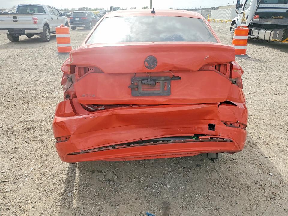 Продажа на аукционе авто 2019 Volkswagen Jetta, vin: 3VWC57BU1KM155046, номер лота: 78683985