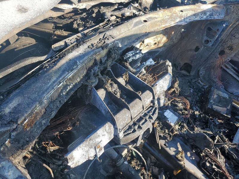 Продажа на аукционе авто 2016 Mercedes-benz E, vin: WDDHF5KBXGB213717, номер лота: 75815785