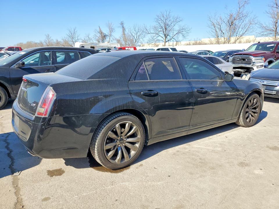 Продажа на аукционе авто 2014 Chrysler 300, vin: 2C3CCABG8EH373136, номер лота: 79217165