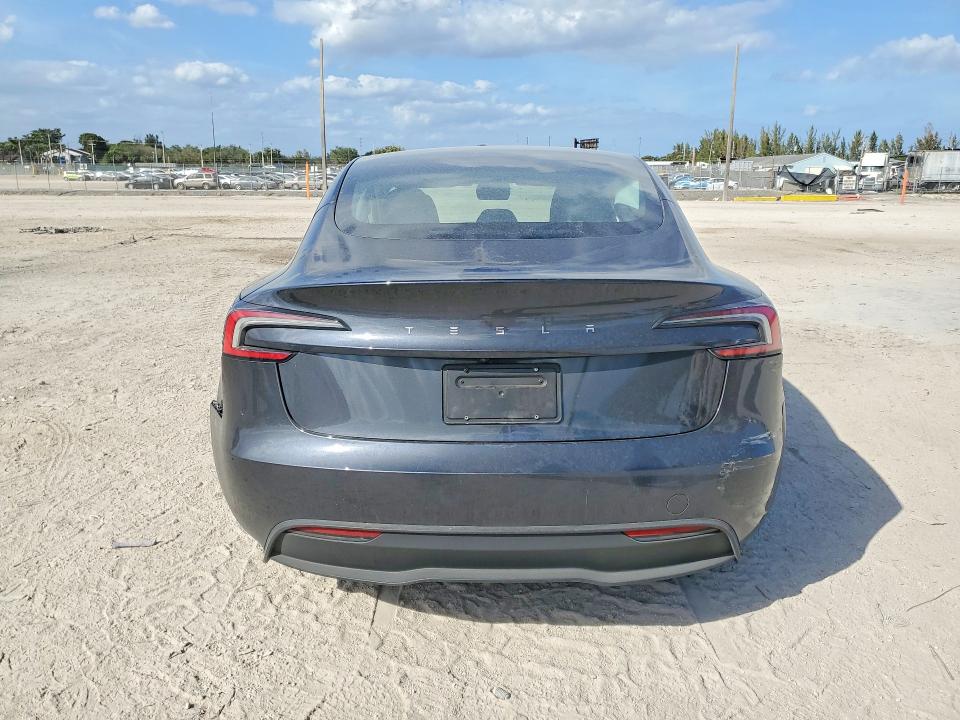77884545 :رقم المزاد ، 5YJ3E1EA2RF724440 vin ، 2024 Tesla Model 3 مزاد بيع