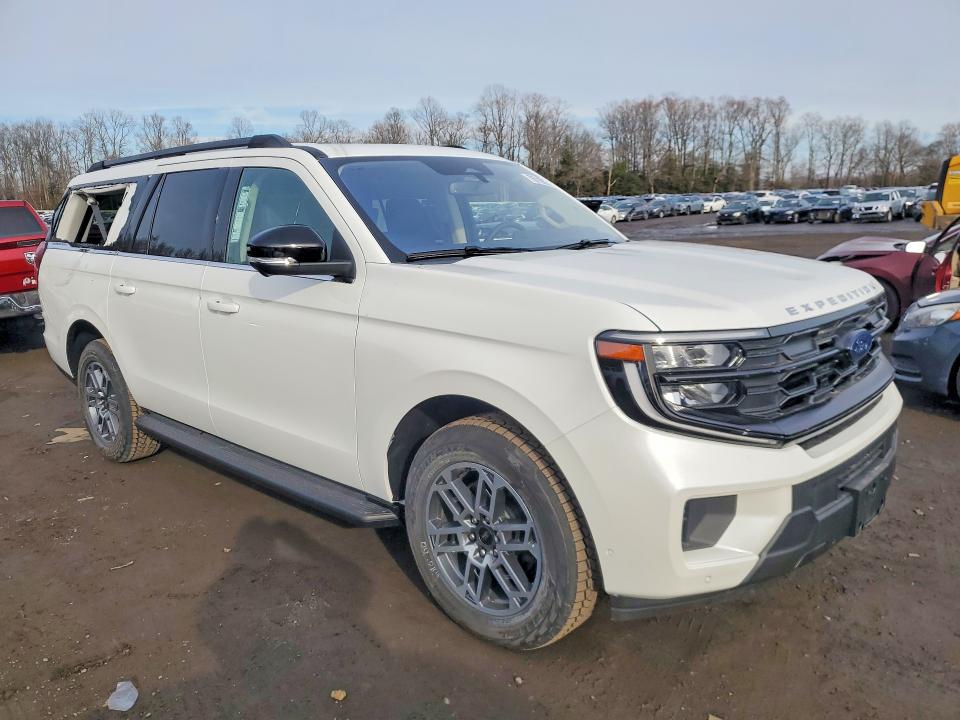 Продаж на аукціоні авто 2025 Ford Expedition, vin: 1FMJK1J84SEA65394, номер лоту: 76710625