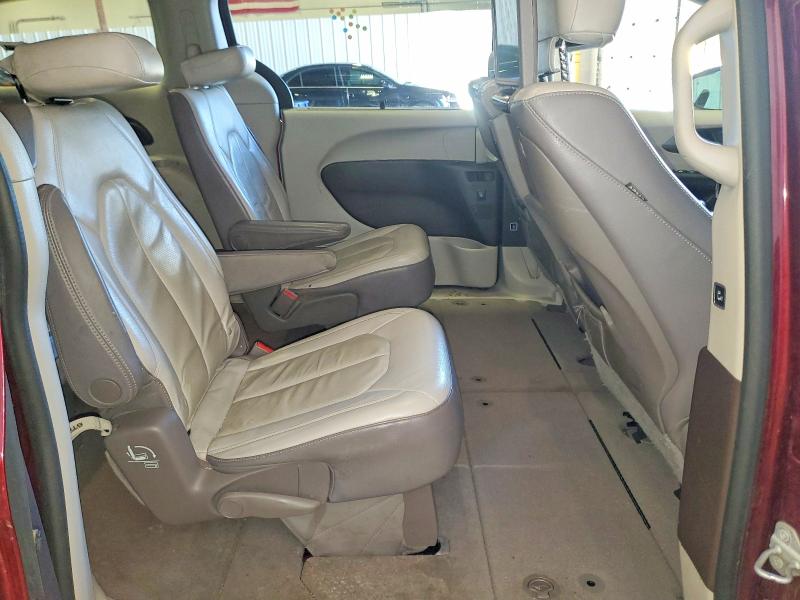 78620615 :رقم المزاد ، 2C4RC1EG6HR652827 vin ، 2017 Chrysler Pacifica مزاد بيع
