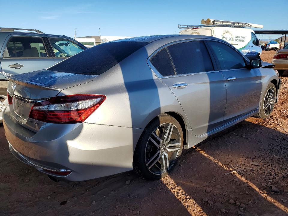 78096345 :رقم المزاد ، 1HGCR2F54HA127844 vin ، 2017 Honda Accord مزاد بيع
