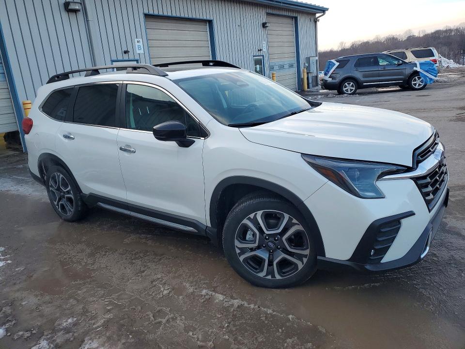 Продажа на аукционе авто 2024 Subaru Ascent, vin: 4S4WMAWD2R3456426, номер лота: 75641545