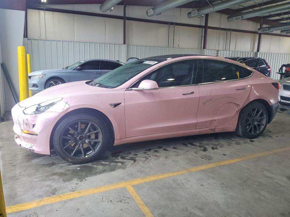 77090185 :رقم المزاد ، 5YJ3E1EB7KF453194 vin ، 2019 Tesla Model 3 مزاد بيع