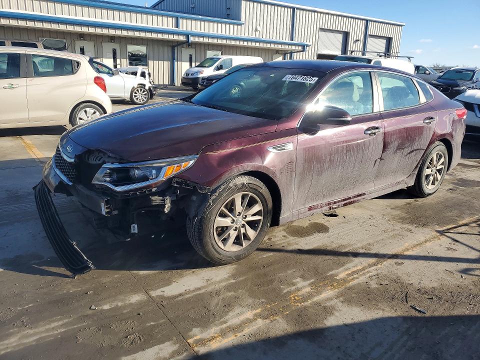 Продаж на аукціоні авто 2016 Kia Optima, vin: 5XXGT4L31GG116111, номер лоту: 76471825