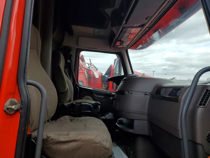 Продаж на аукціоні авто 2017 Volvo Vnl, vin: 4V4NC9EH5HN980411, номер лоту: 46988266