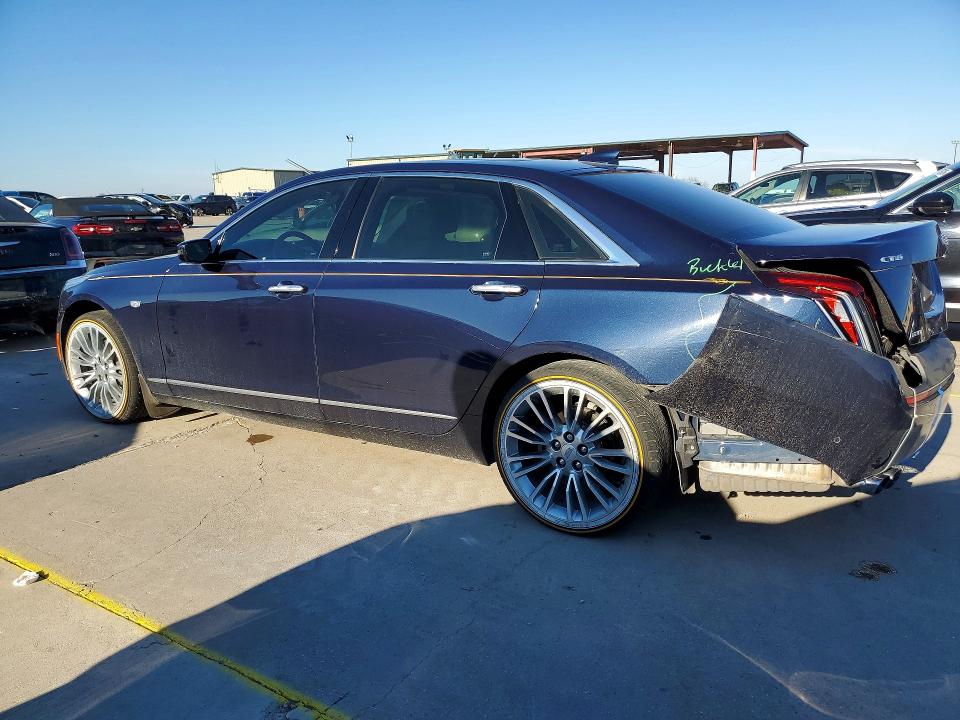 Продажа на аукционе авто 2018 Cadillac Ct6, vin: 1G6KE5R69JU112548, номер лота: 77136415
