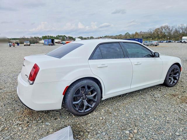 Продаж на аукціоні авто 2021 Chrysler 300, vin: 2C3CCABG9MH554311, номер лоту: 77118615