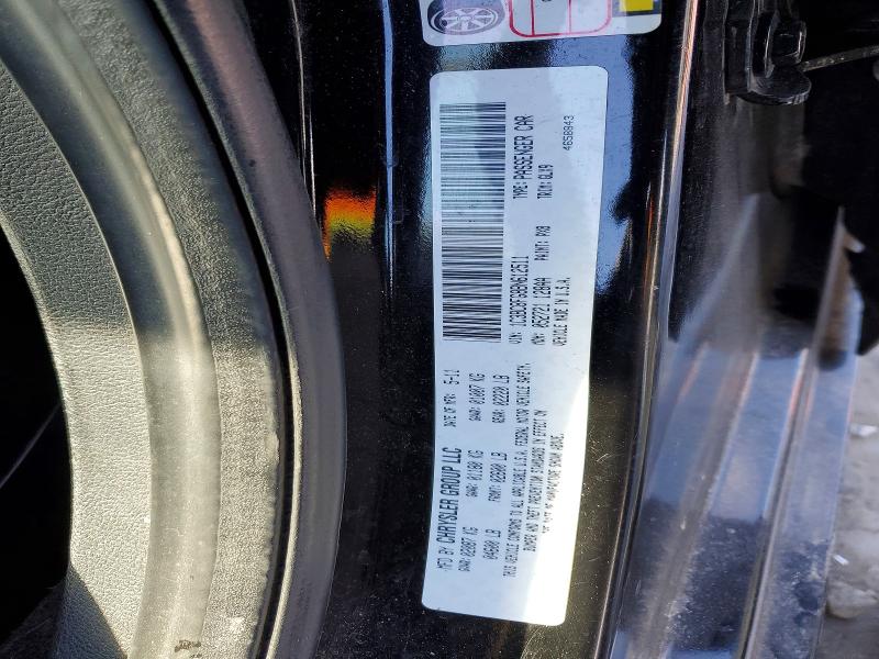 76408785 :رقم المزاد ، 1C3BC8FG8BN612511 vin ، 2011 Chrysler 200 مزاد بيع