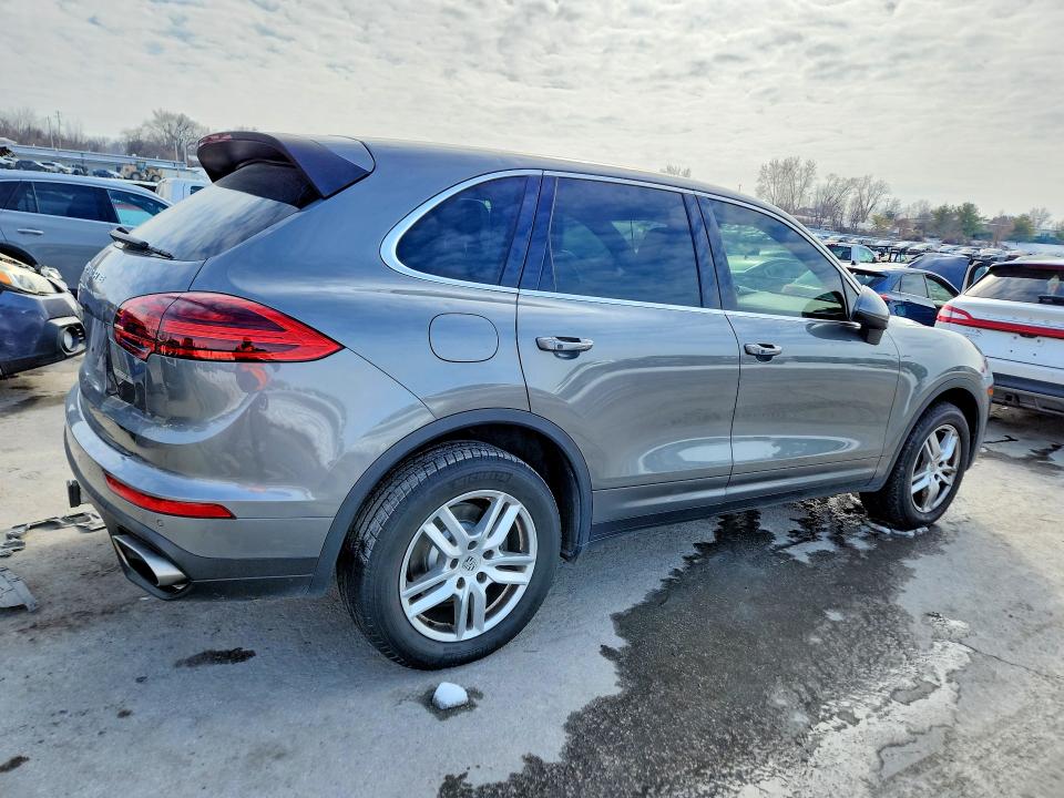 Auction sale of the 2017 Porsche Cayenne, vin: WP1AA2A26HKA92064, lot number: 74912505