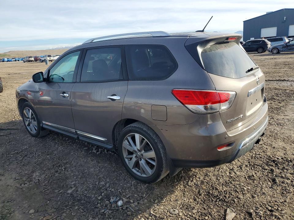 Продажа на аукционе авто 2013 Nissan Pathfinder, vin: 5N1AR2MM2DC622330, номер лота: 62432706